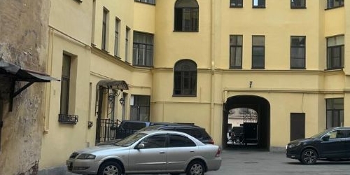 2-комн квартира переулок Басков, 35