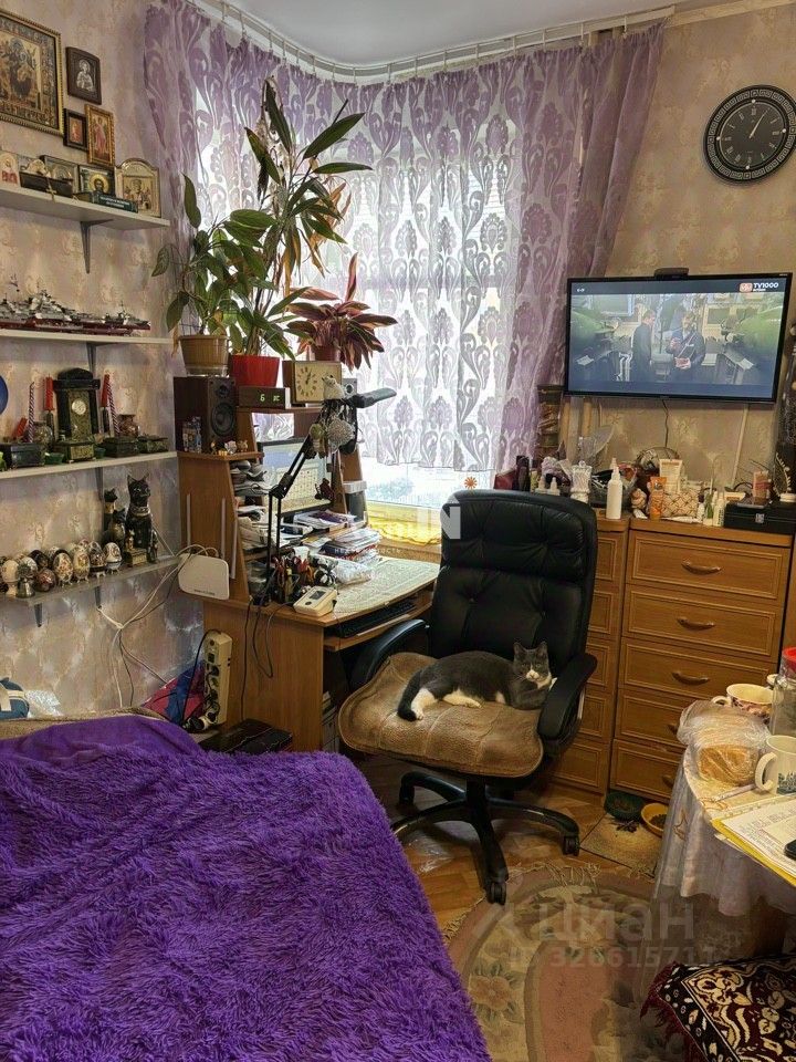 Продажа комнаты улица Оптиков, 34к2