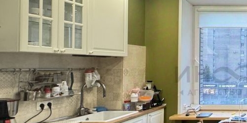 3-комн квартира улица Большие Каменщики, 15