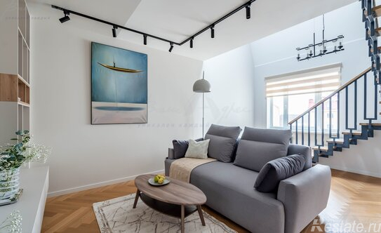 Продажа 5-комн квартиры на вторичном рынке Сестрорецк г, Николая Соколова ул,  д. 31