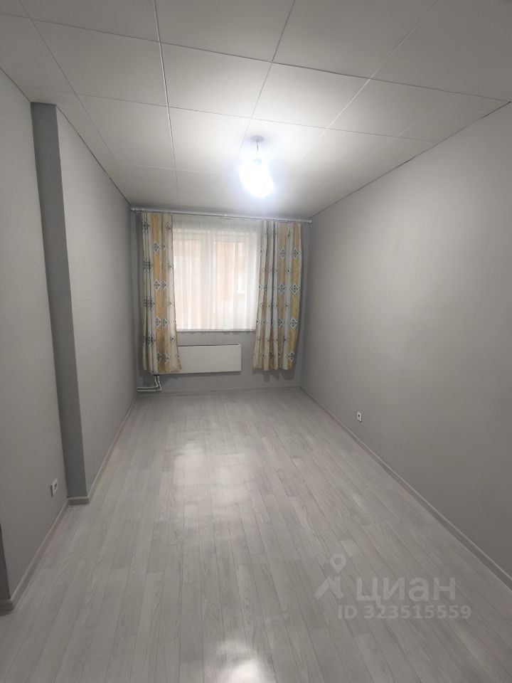 Продажа 2-комн квартиры на вторичном рынке Андреевка пгт, улица Староандреевская, 43к2