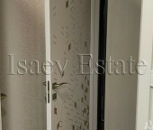 Продать Квартиры вторичка улица Гришина  16 