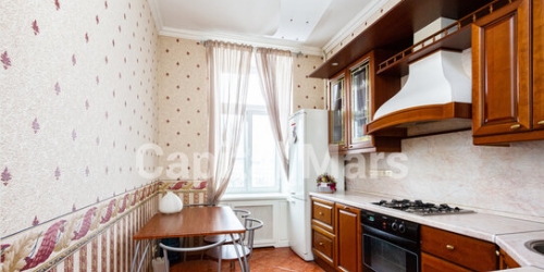 2-комн квартира Калашный переулок,  д. 2/10