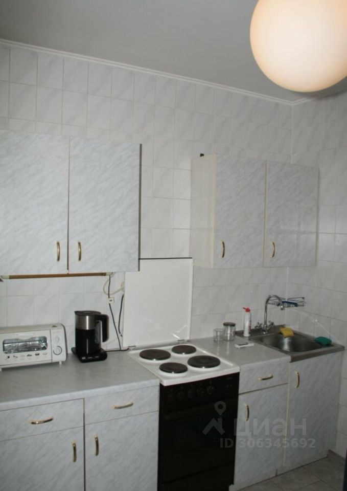 Продажа 1-комн квартиры на вторичном рынке Алтуфьевское шоссе, 82