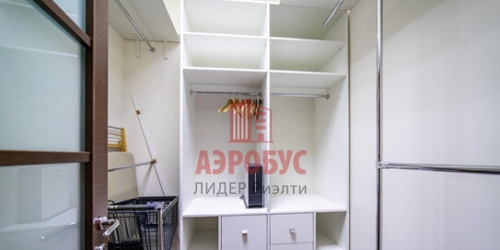 4-комн квартира ул Академика Ильюшина,  д. 12