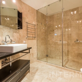 Аренда 4-комн квартиры на вторичном рынке Цветной бульвар,  д. 16/1