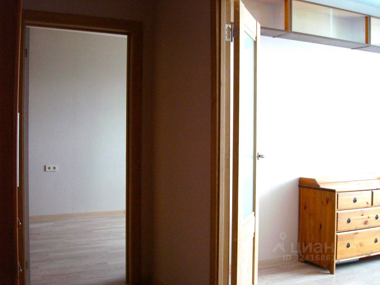 Аренда 2-комн квартиры на вторичном рынке улица Коненкова,  д. 19А