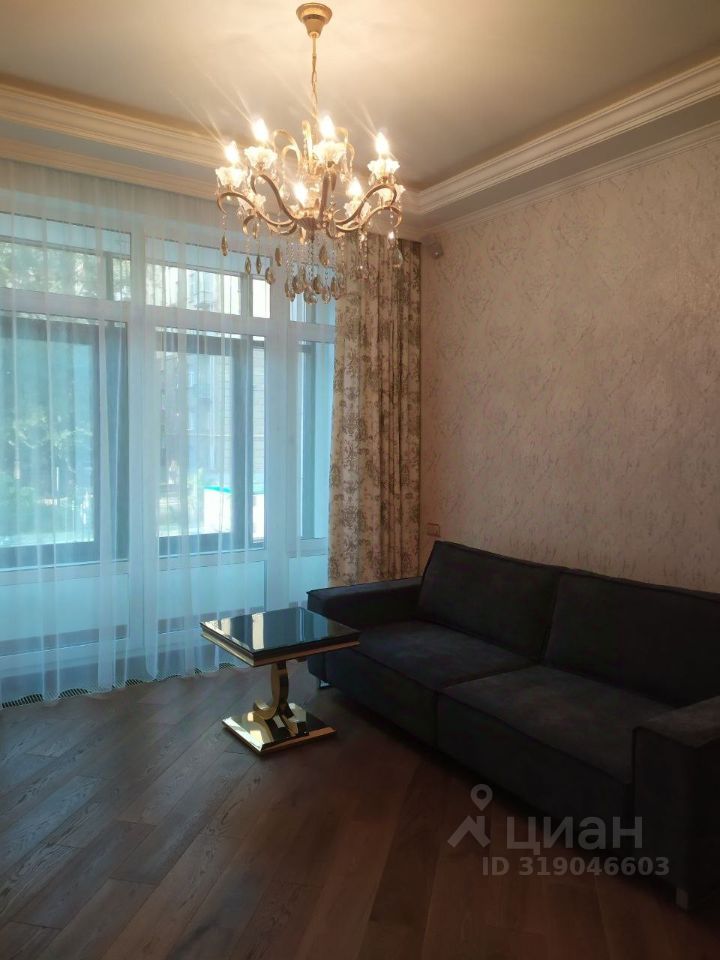 Аренда 1-комн квартиры на вторичном рынке Верхняя улица, 20к1