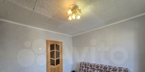 Комната Загребский б-р,  д. 7,  к. 3