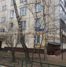 Продажа 3-комн квартиры на вторичном рынке улица Красный Казанец, 19к2