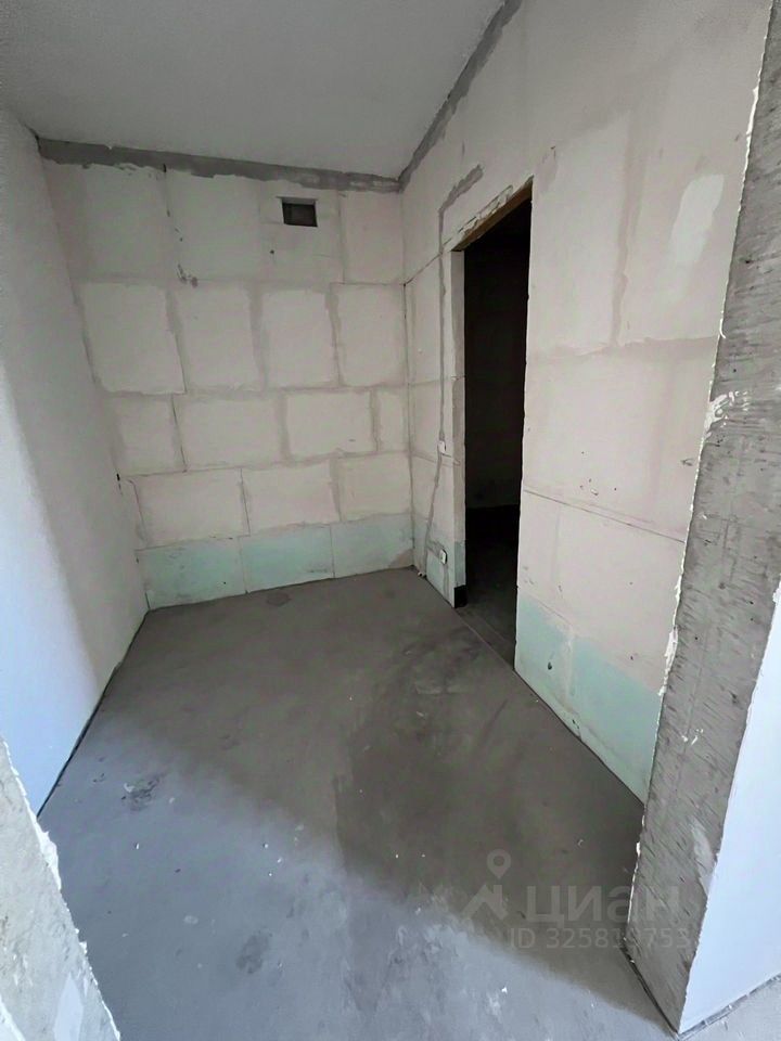 Продажа 3-комн квартиры на вторичном рынке улица Нахимова, 20