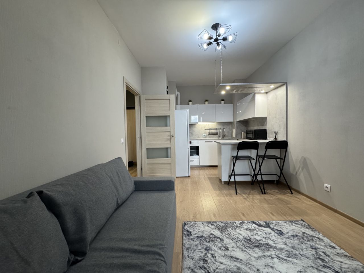 Аренда 1-комн квартиры на вторичном рынке Яхтенная улица, 34