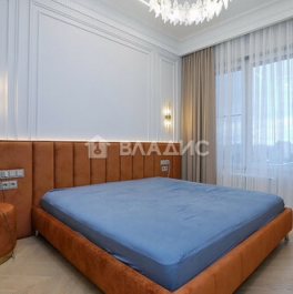 Продажа 3-комн квартиры на вторичном рынке Винницкая улица,  д. 8 к1