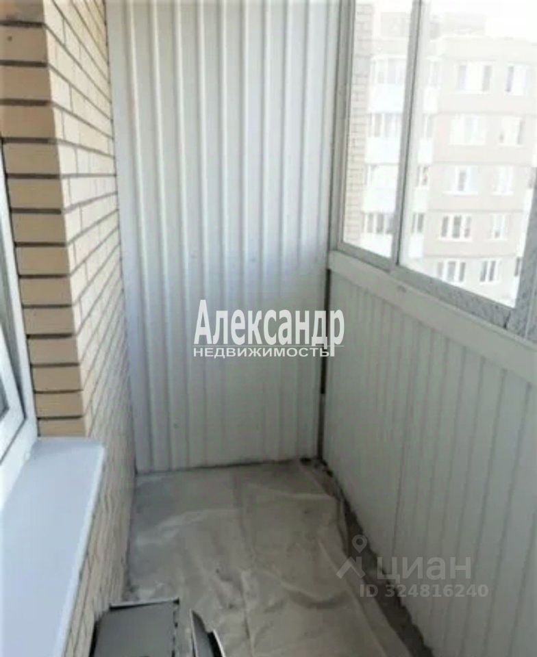 Продажа 3-комн квартиры на вторичном рынке Красное Село, улица Спирина, 1к1