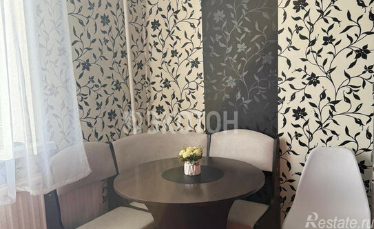 Продажа 2-комн квартиры на вторичном рынке Будапештская улица,  д. 114 литА