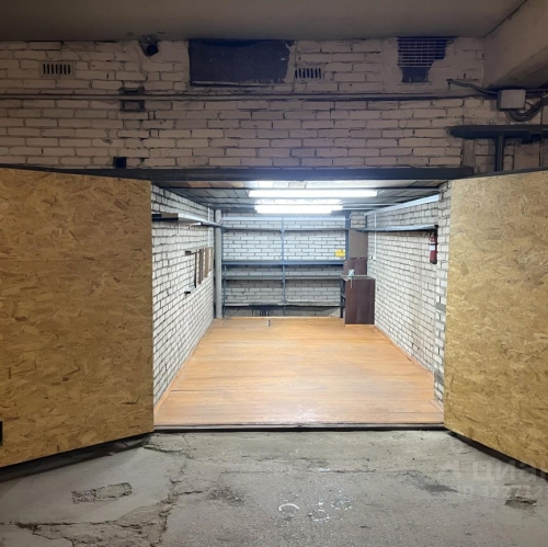 Гараж/парковка Красная горка, Комсомольский проспект (дублёр),  д. 13А