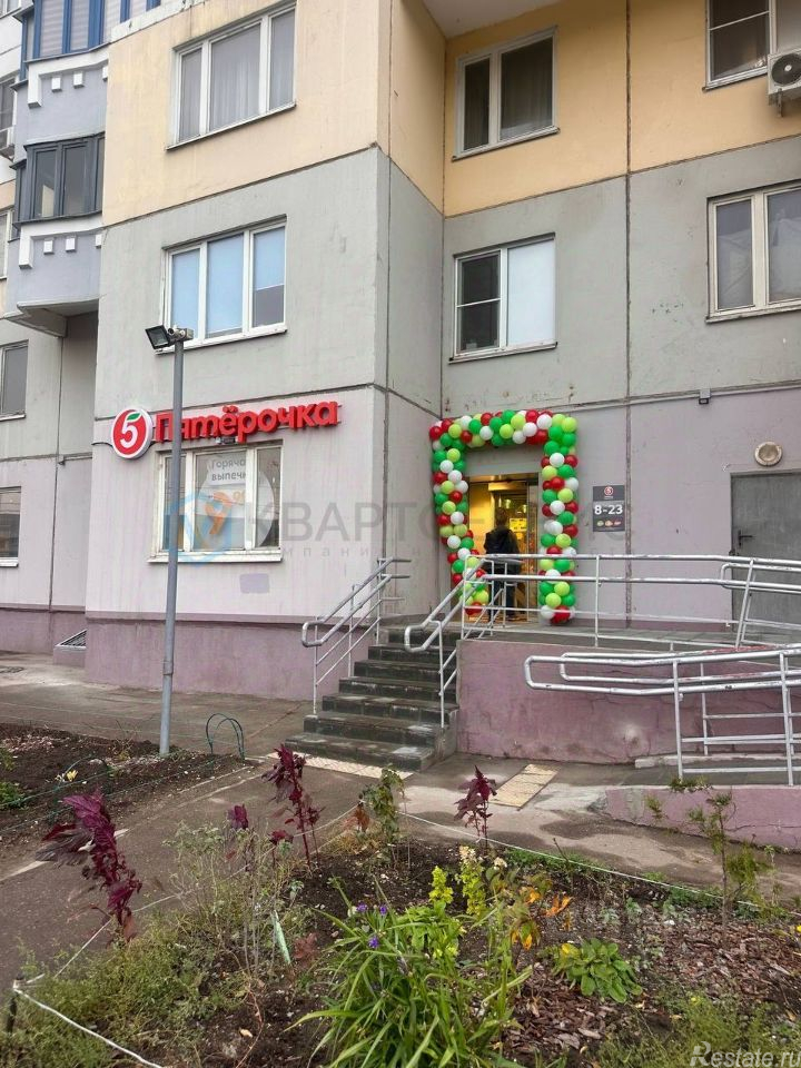 Продажа торгового помещения улица Герасима Курина,  д. 26