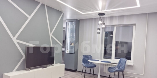 3-комн квартира улица Декабристов,  д. 36Б