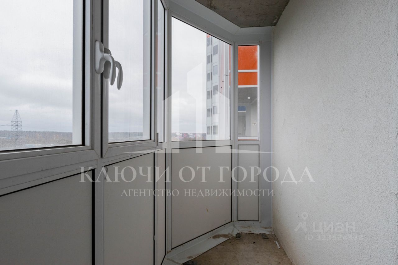 Продажа 1-комн квартиры на вторичном рынке пос. Янино-1, улица Заводская, 18к2