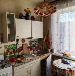 Продажа 2-комн квартиры на вторичном рынке Ломоносов г., Александровская ул. ,  д. 31