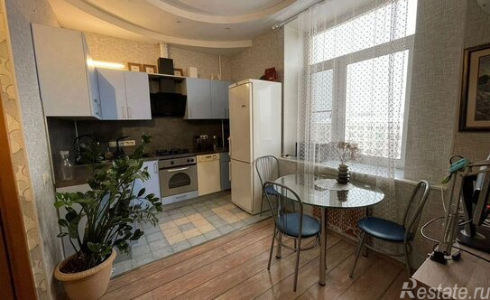 Продажа 1-комн квартиры на вторичном рынке Ломоносовский пр-кт,  д. 18