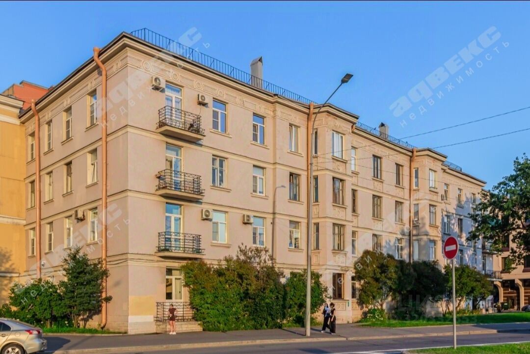 Продажа 2-комн квартиры на вторичном рынке Выборгская набережная, 25