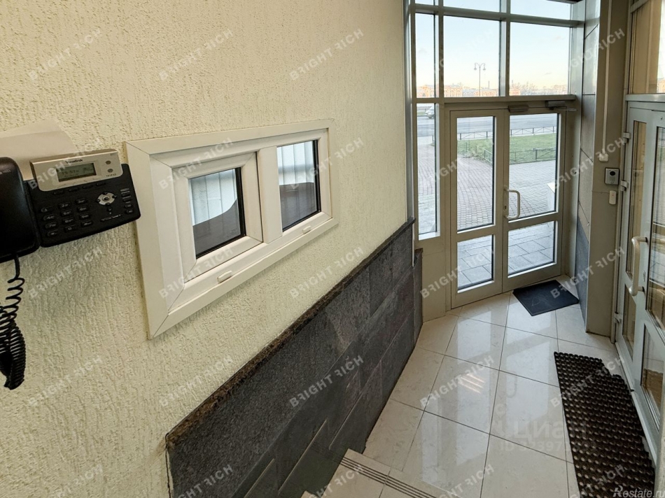 Продажа офиса Воскресенская набережная