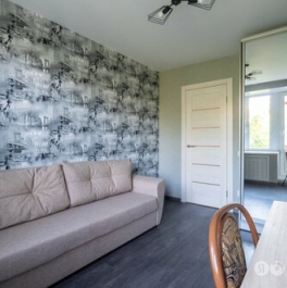 Аренда 3-комн квартиры на вторичном рынке Верности ул,  д. 30