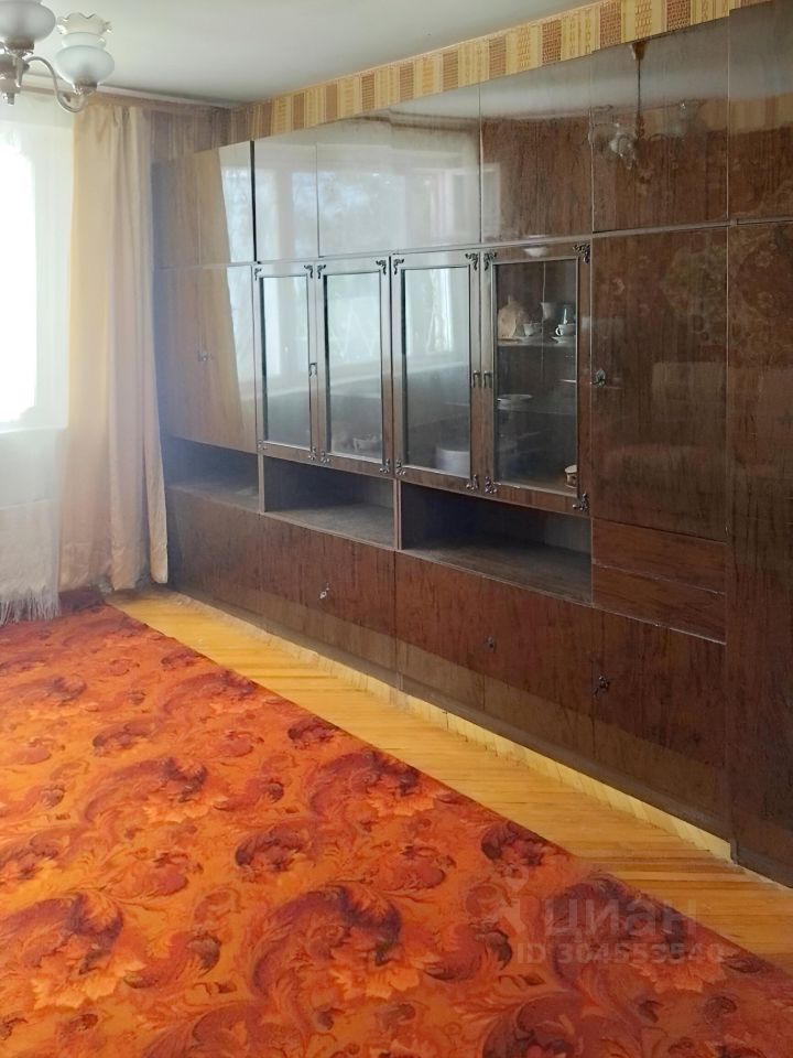 Продажа 2-комн квартиры на вторичном рынке Королев, проспект Космонавтов, 8В