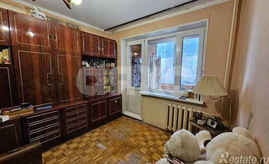 Продажа 3-комн квартиры на вторичном рынке Красный Октябрь, улица Кирова,  д. 1