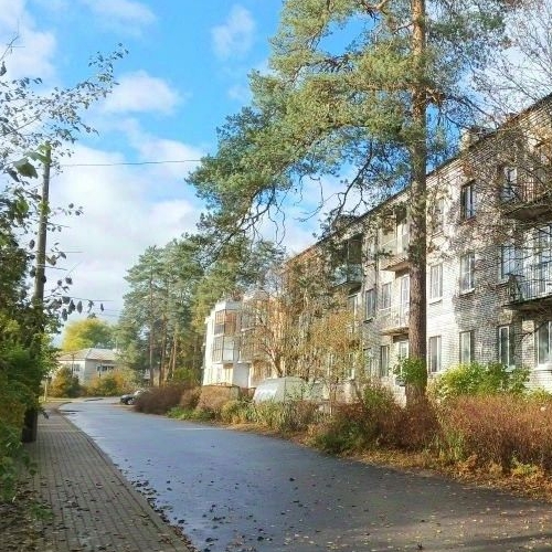 1-комн квартира пос. Ильичево, улица Парковая, 14