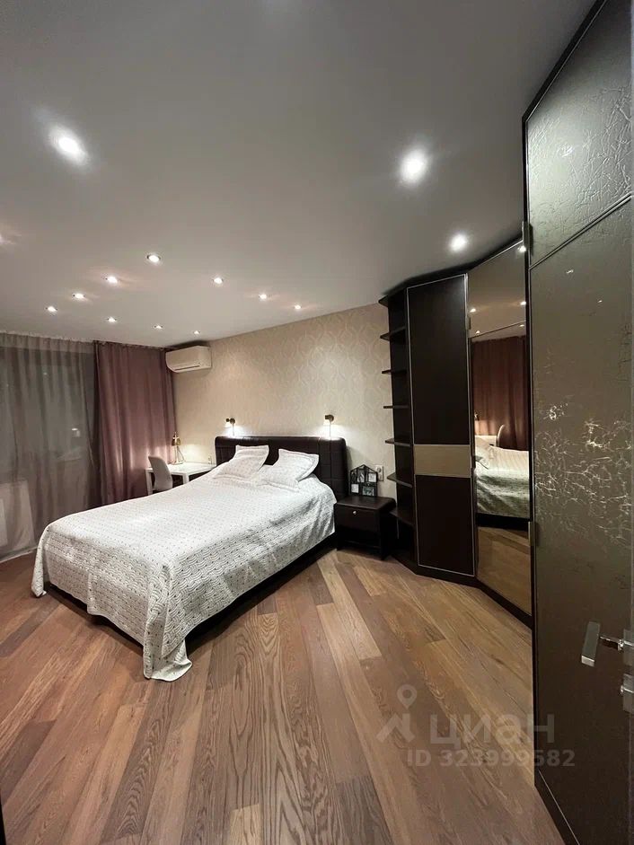 Продажа 2-комн квартиры на вторичном рынке Ельнинская улица, 20к1