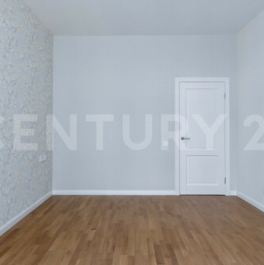 Продажа 3-комн квартиры на вторичном рынке 4-я линия,  д. 39