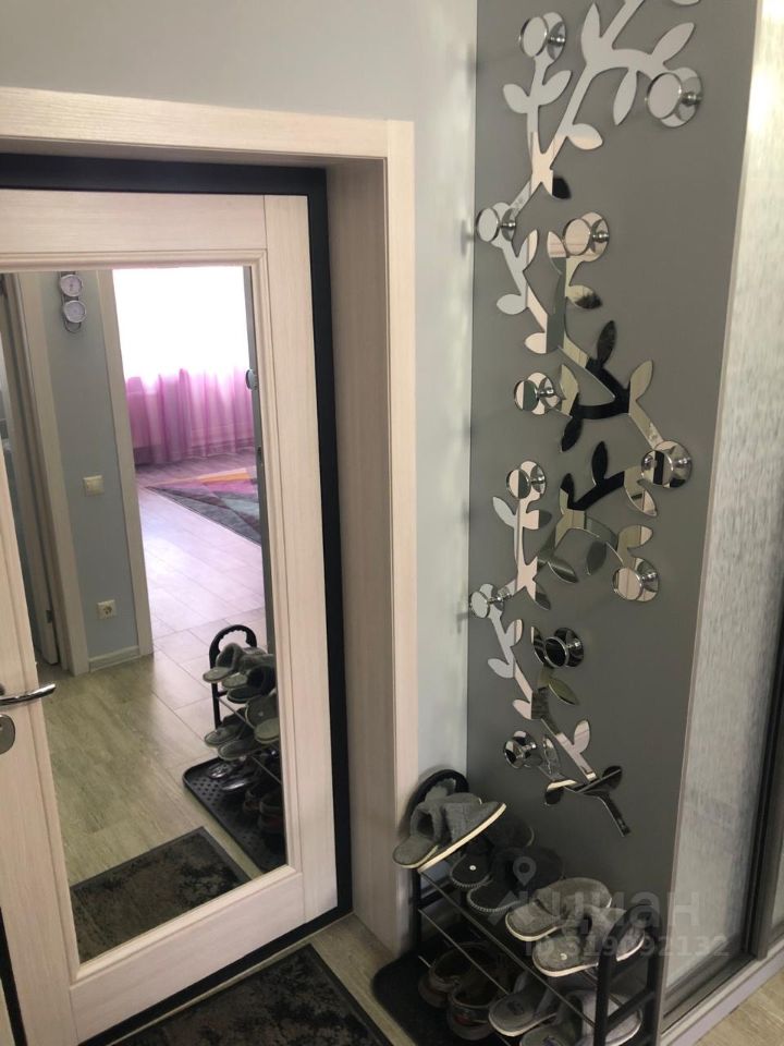 Продажа 1-комн квартиры на вторичном рынке Константа тер., с. Константиново, 5