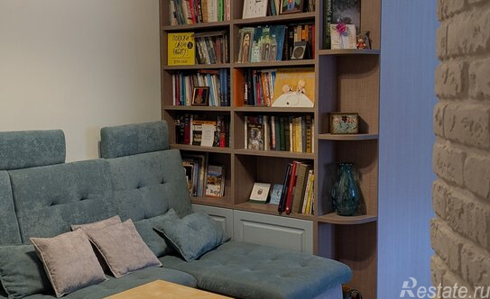 Продажа 4-комн квартиры на вторичном рынке Ореховый б-р,  д. 5