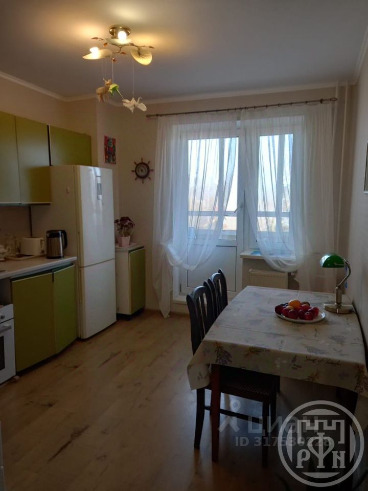 Продажа 2-комн квартиры на вторичном рынке Сестрорецк, Приморское шоссе, 293
