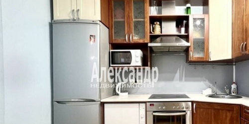 2-комн квартира аллея Котельникова,  д. 1