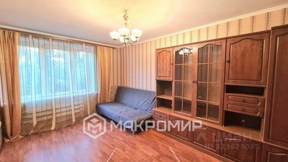 Продажа 1-комн квартиры на вторичном рынке Валдайский проезд, 12