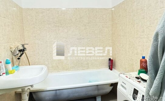 Продажа 2-комн квартиры на вторичном рынке Коммунарка п,  д. 22 к2