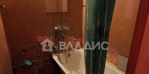 2-комн квартира улица Вострухина,  д. 7