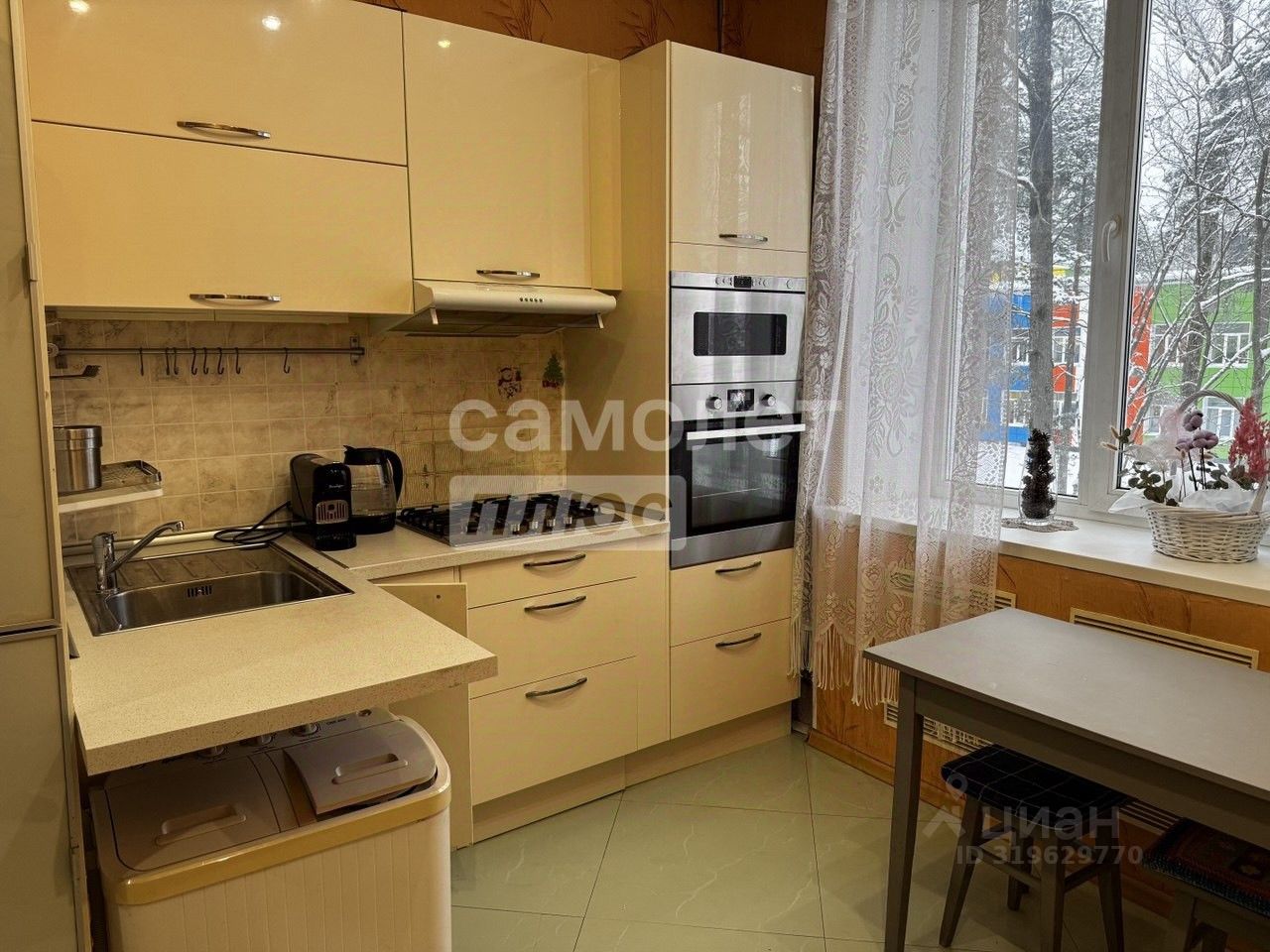 Продажа 1-комн квартиры на вторичном рынке Сертолово, улица Ларина, 5