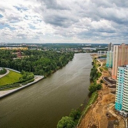 Продажа 3-комн квартиры на вторичном рынке Красногорск г, Красногорский б-р,  д. 17