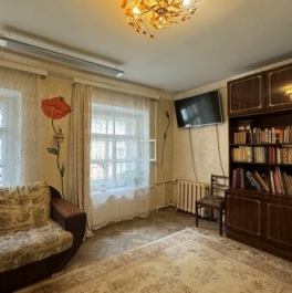 Продажа 5-комн квартиры на вторичном рынке ул Пушкинская,  д. 14