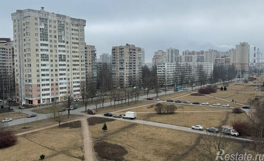 Продажа 1-комн квартиры на вторичном рынке ул Вавиловых,  д. 10,  к. 1