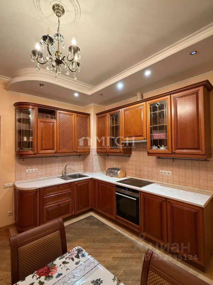 Продажа 3-комн квартиры на вторичном рынке шоссе Энтузиастов, 51