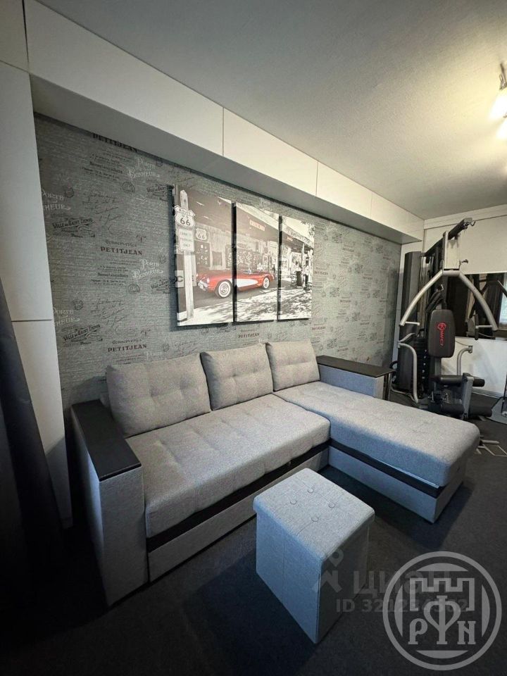 Продажа 2-комн квартиры на вторичном рынке Варшавская улица, 35