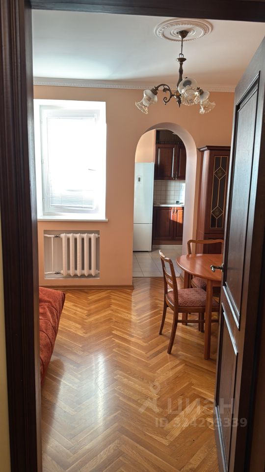 Аренда 2-комн квартиры на вторичном рынке Кропоткинский переулок, 9