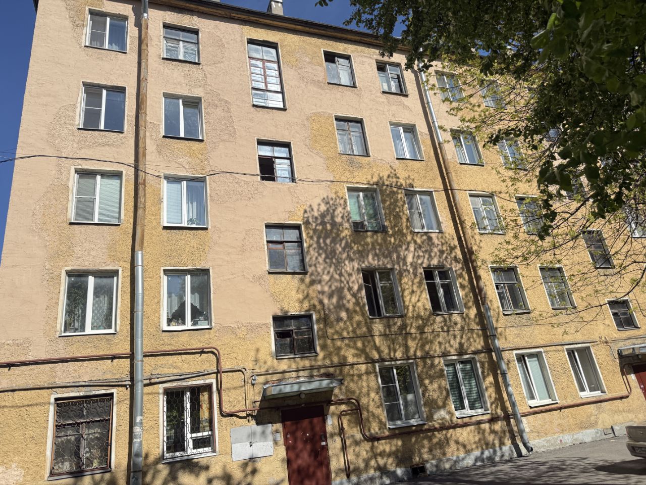 Продажа 3-комн квартиры на вторичном рынке Диагональная улица, 4К1