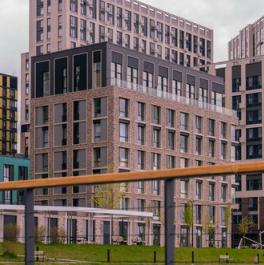 Продажа 2-комн квартиры на вторичном рынке проспект Лихачёва,  д. 18 к1