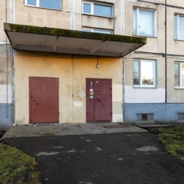 Продажа 3-комн квартиры на вторичном рынке улица Ярослава Гашека,  д. 4 к3